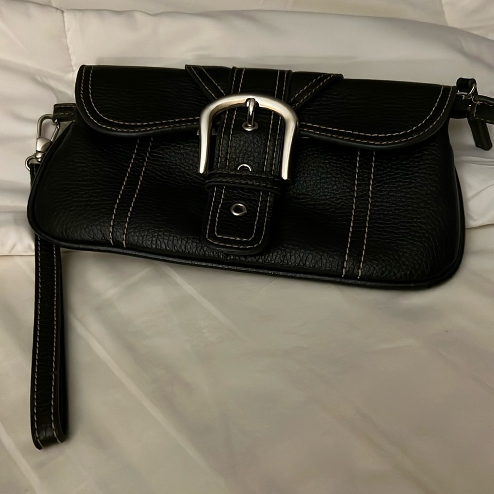 Black Buckle Wristlet purse